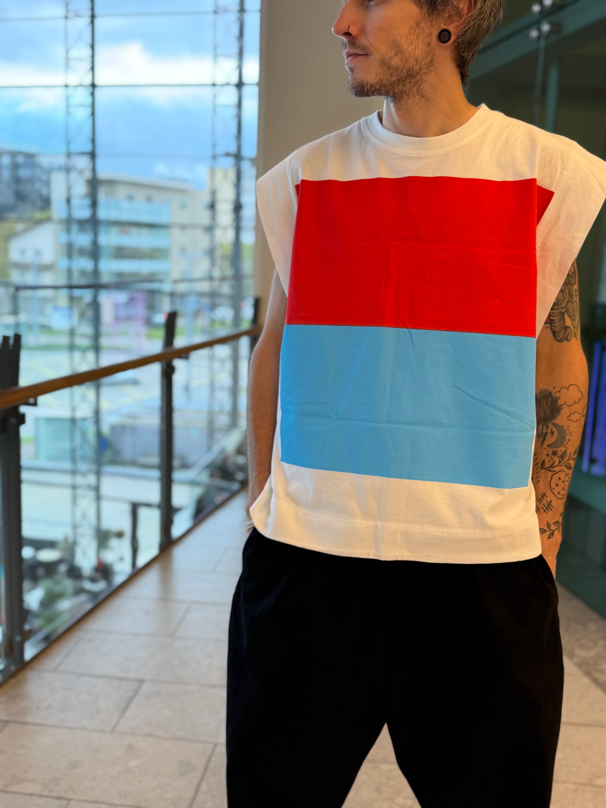 Handmade Color-Block Graphic Sleeveless T-Shirt