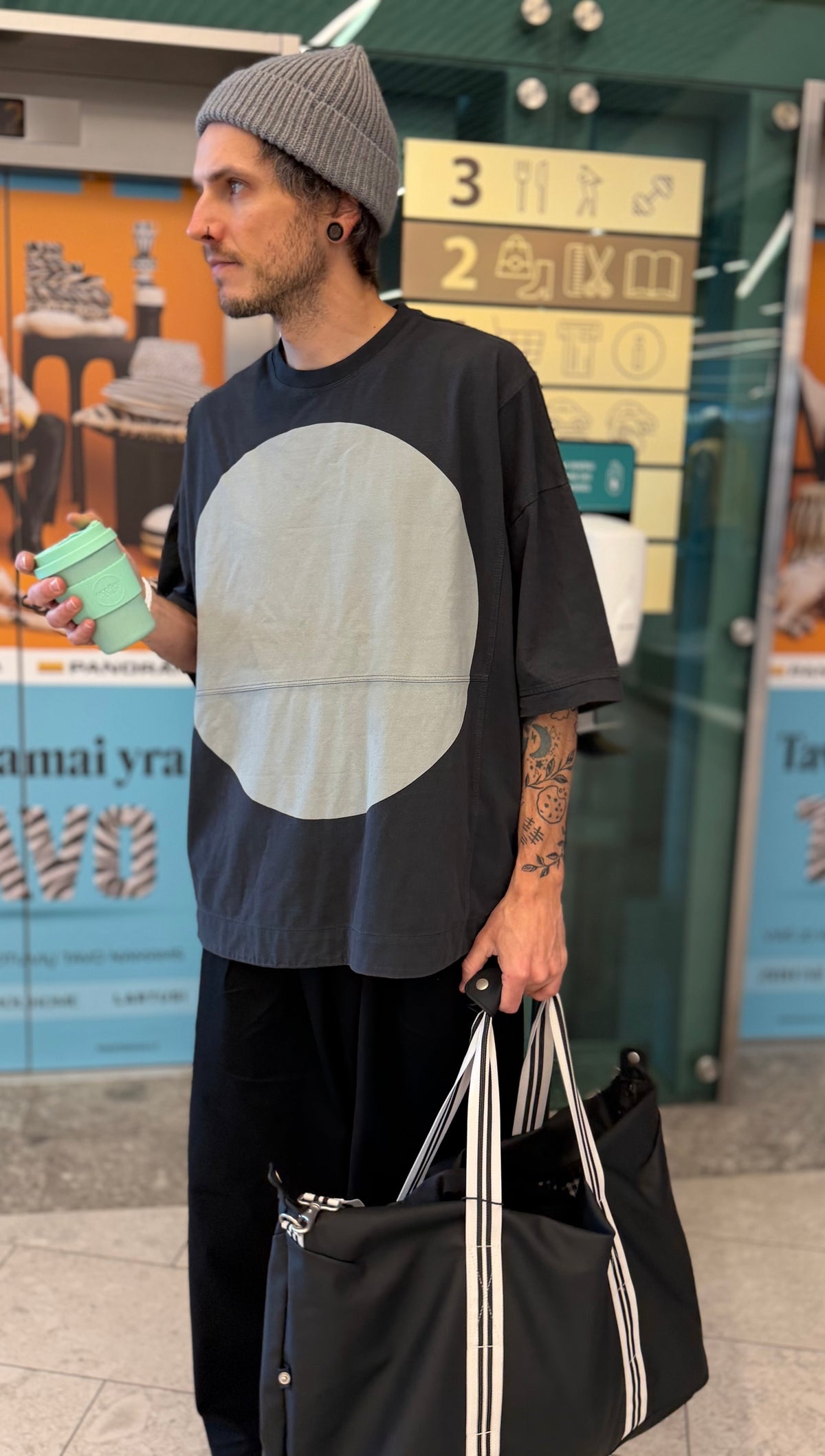 Handmade Contrast Circle Graphic Oversized T-Shirt