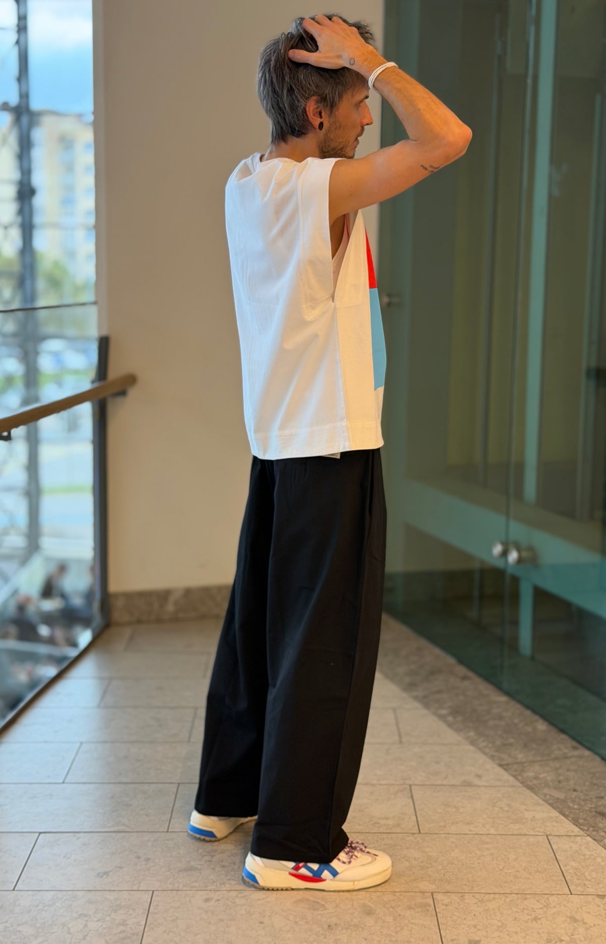 Handmade Color-Block Graphic Sleeveless T-Shirt