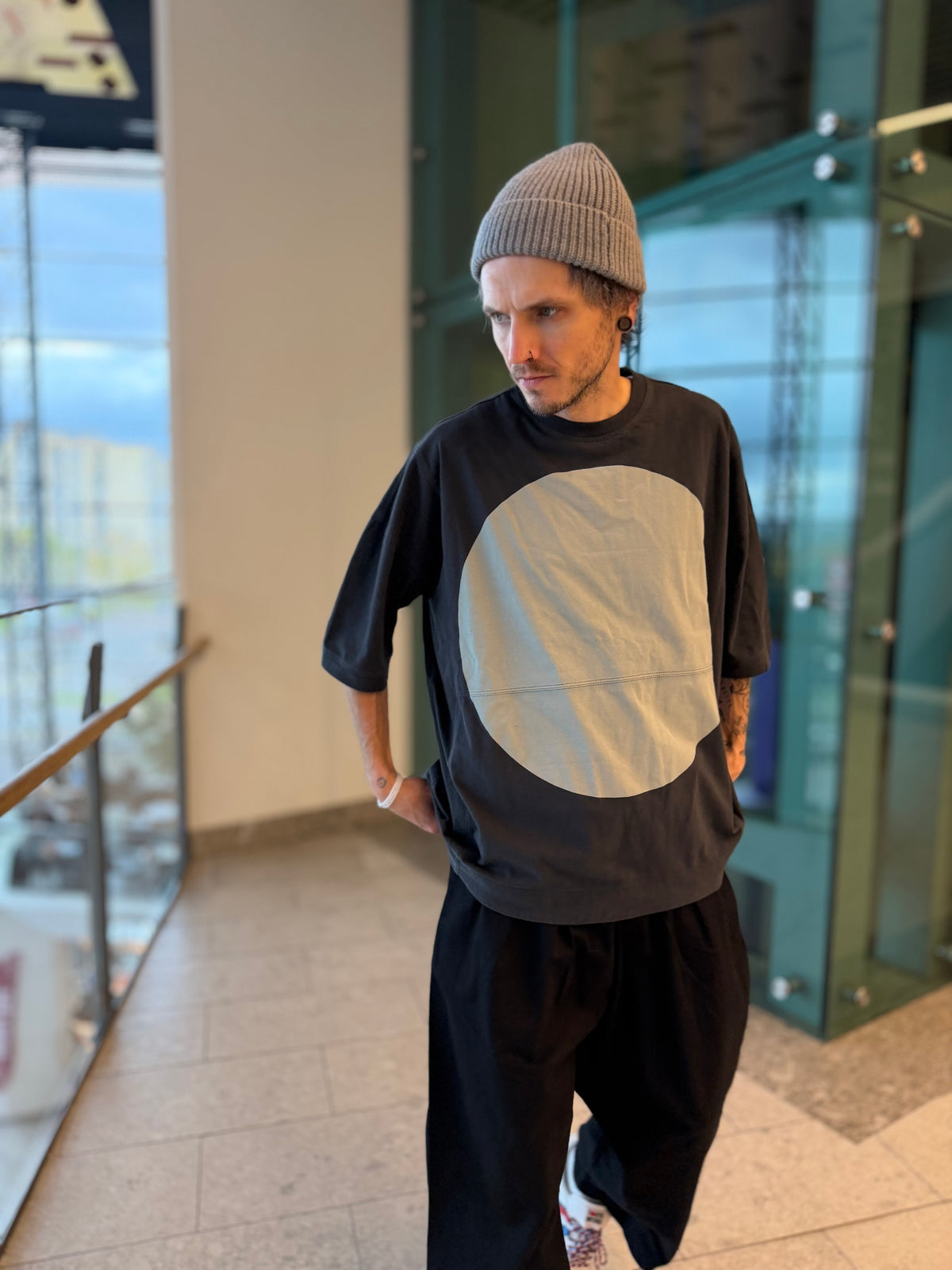 Handmade Contrast Circle Graphic Oversized T-Shirt