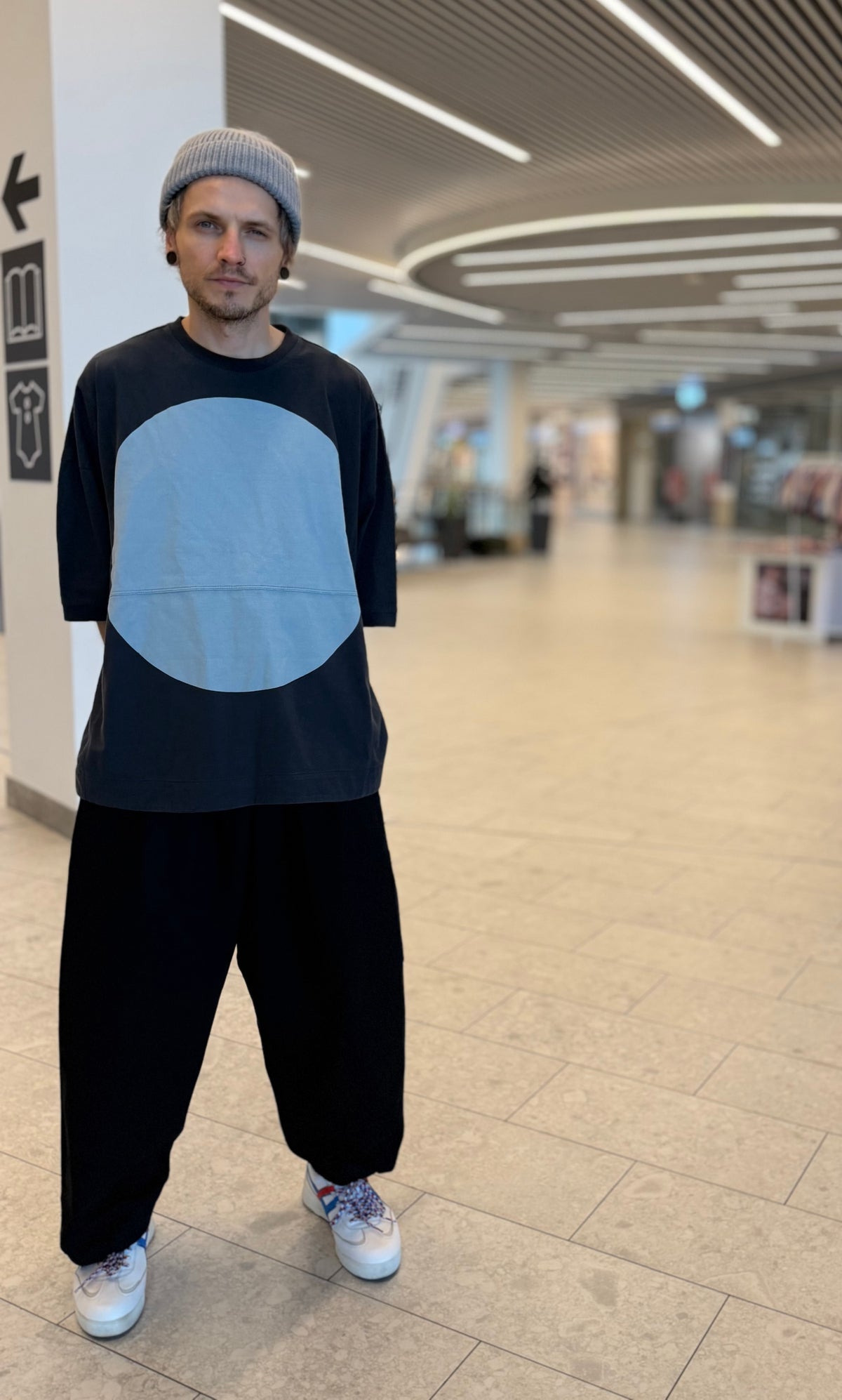 Handmade Contrast Circle Graphic Oversized T-Shirt