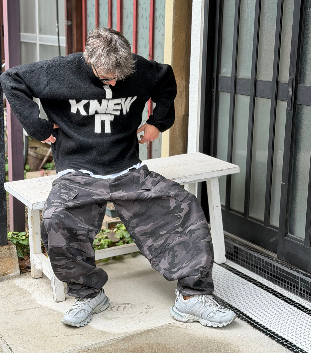 Dark Camo Wide-Leg Cargo Pants