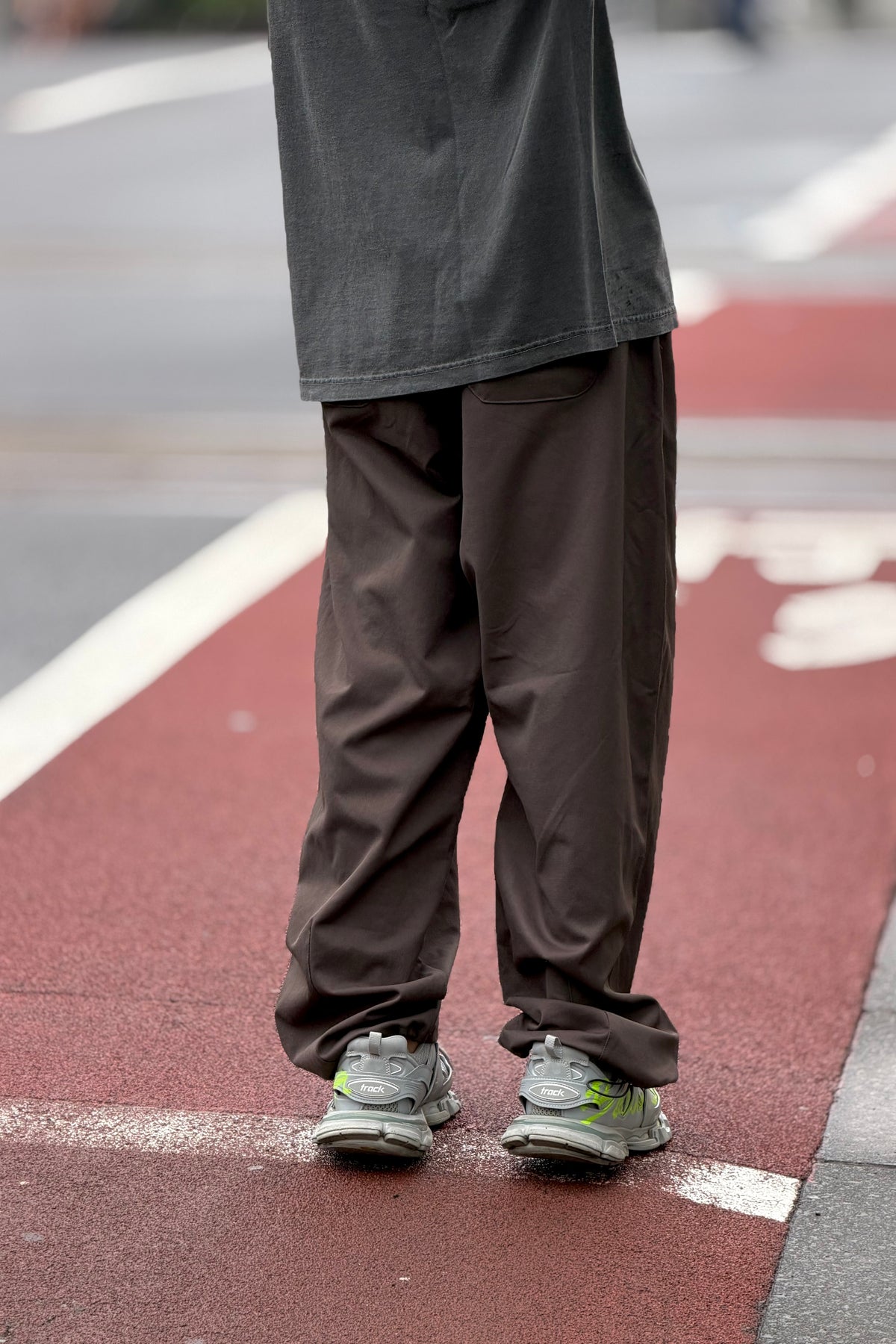 Relaxed Fit Wide-Leg Trousers