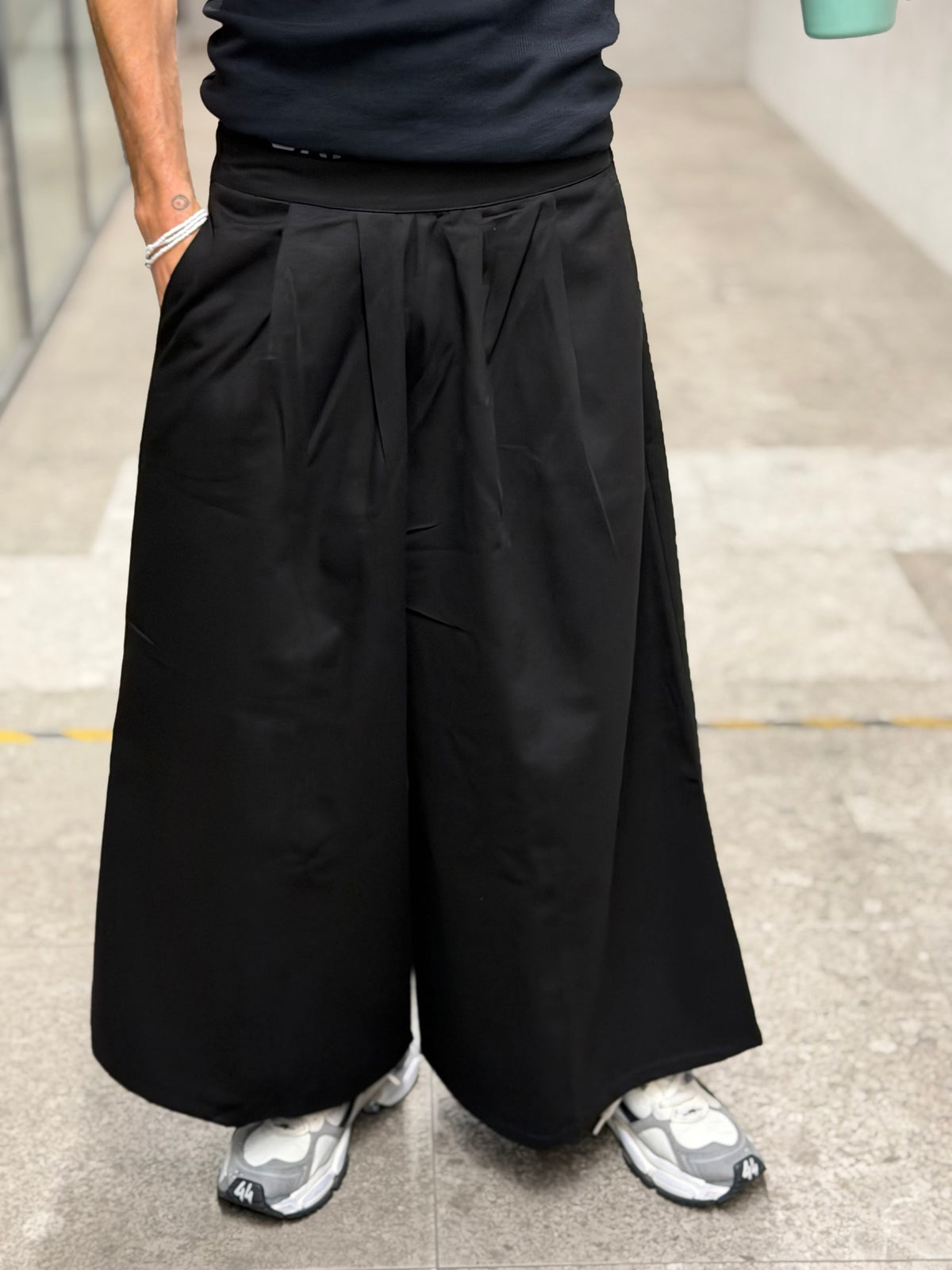 Pleated Wide-Leg Balloon Pants